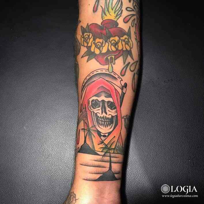 tatuaje-antebrazo-parca-palmeras-logia-barcelona-Laia-2    